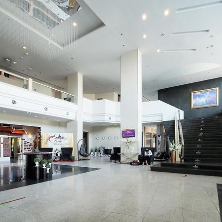 Nakhonratchasima Fortune Hotel Korat- Sha Plus מראה חיצוני תמונה