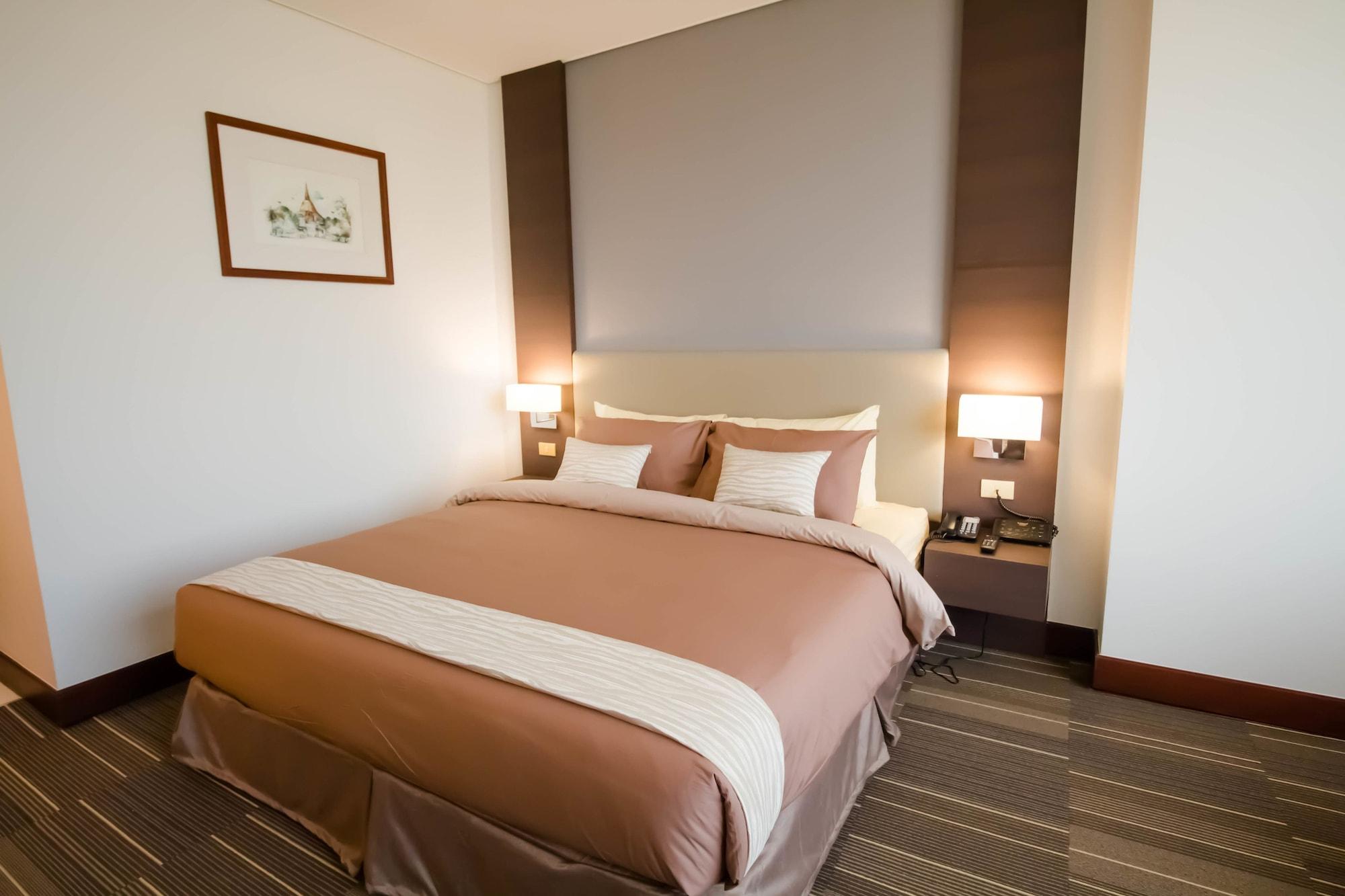 Nakhonratchasima Fortune Hotel Korat- Sha Plus מראה חיצוני תמונה