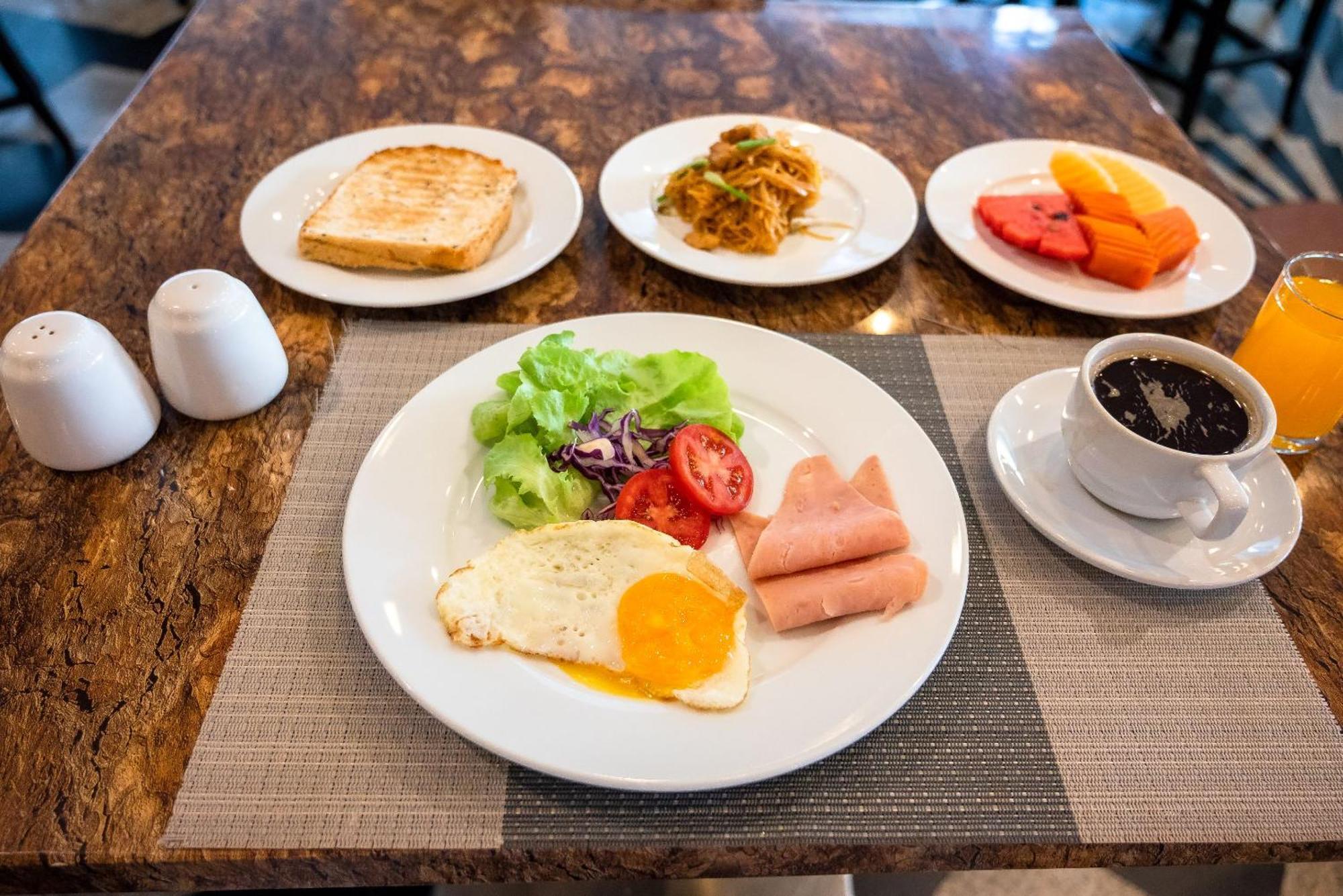 Nakhonratchasima Fortune Hotel Korat- Sha Plus מראה חיצוני תמונה