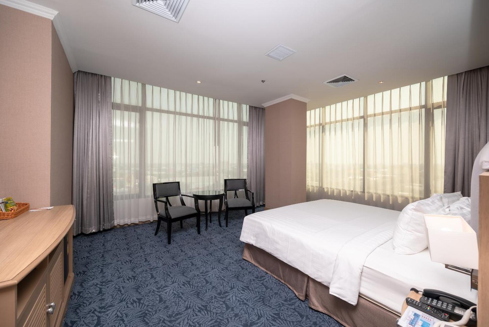 Nakhonratchasima Fortune Hotel Korat- Sha Plus מראה חיצוני תמונה