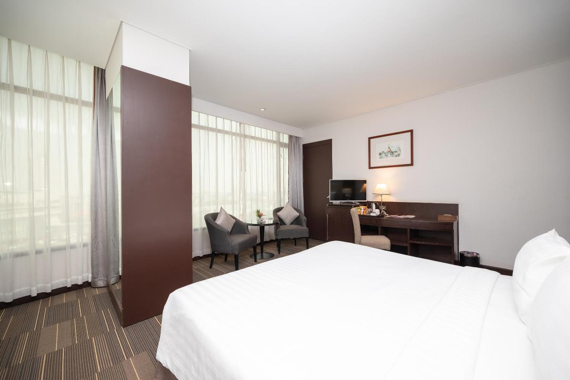 Nakhonratchasima Fortune Hotel Korat- Sha Plus מראה חיצוני תמונה