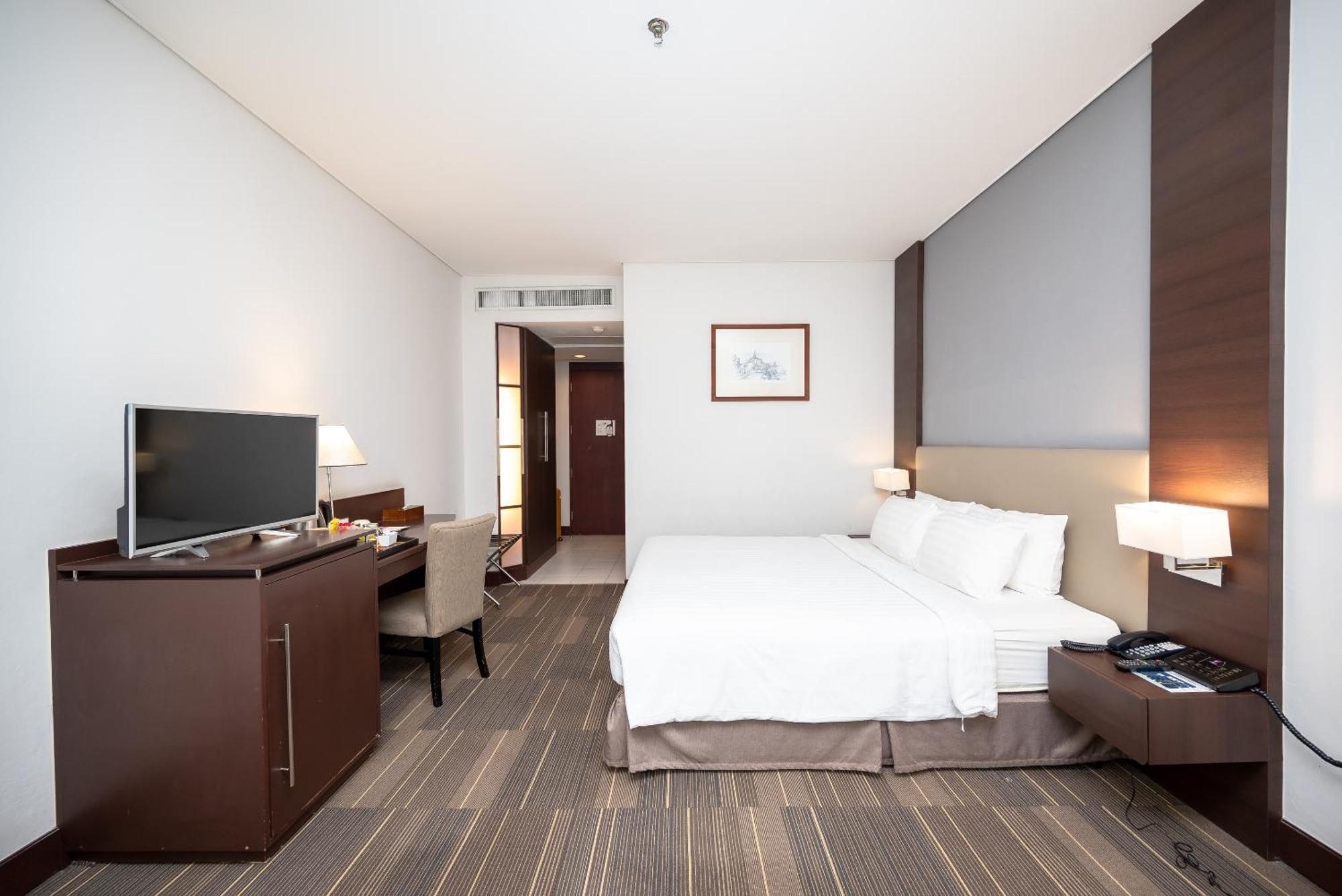 Nakhonratchasima Fortune Hotel Korat- Sha Plus מראה חיצוני תמונה